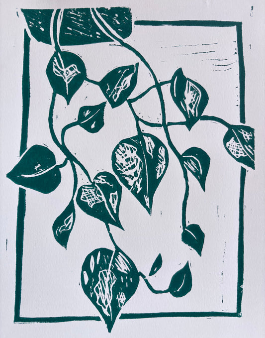 Pothos - 5x7 print on 7x9 paper